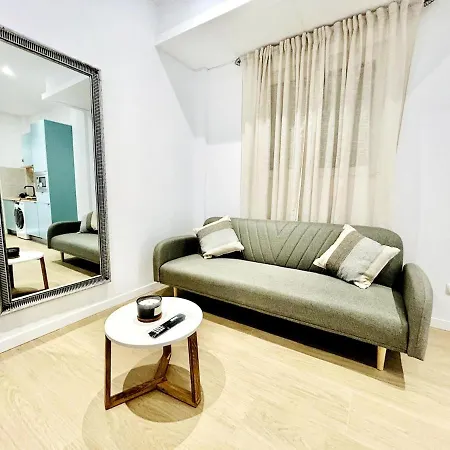 Loft Sofia A Estrenar Con Luz Natural En Corazon De Валенсия
