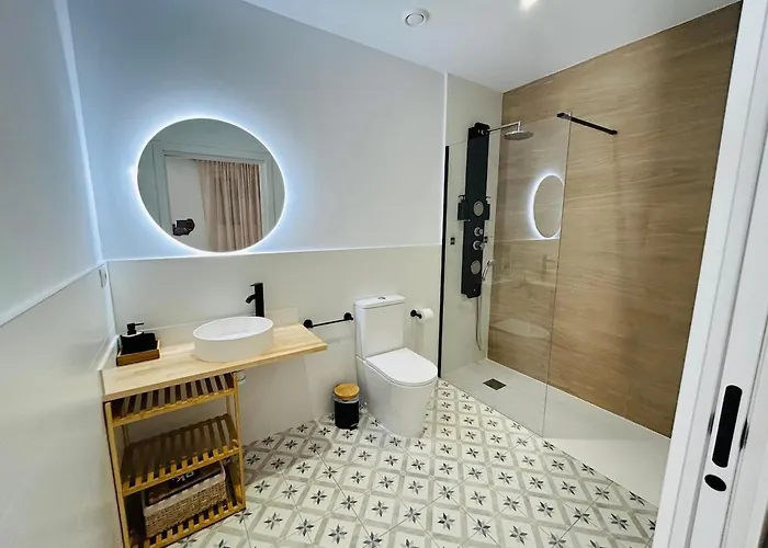 Loft Sofia A Estrenar Con Luz Natural En Corazon De Апартаменты Валенсия